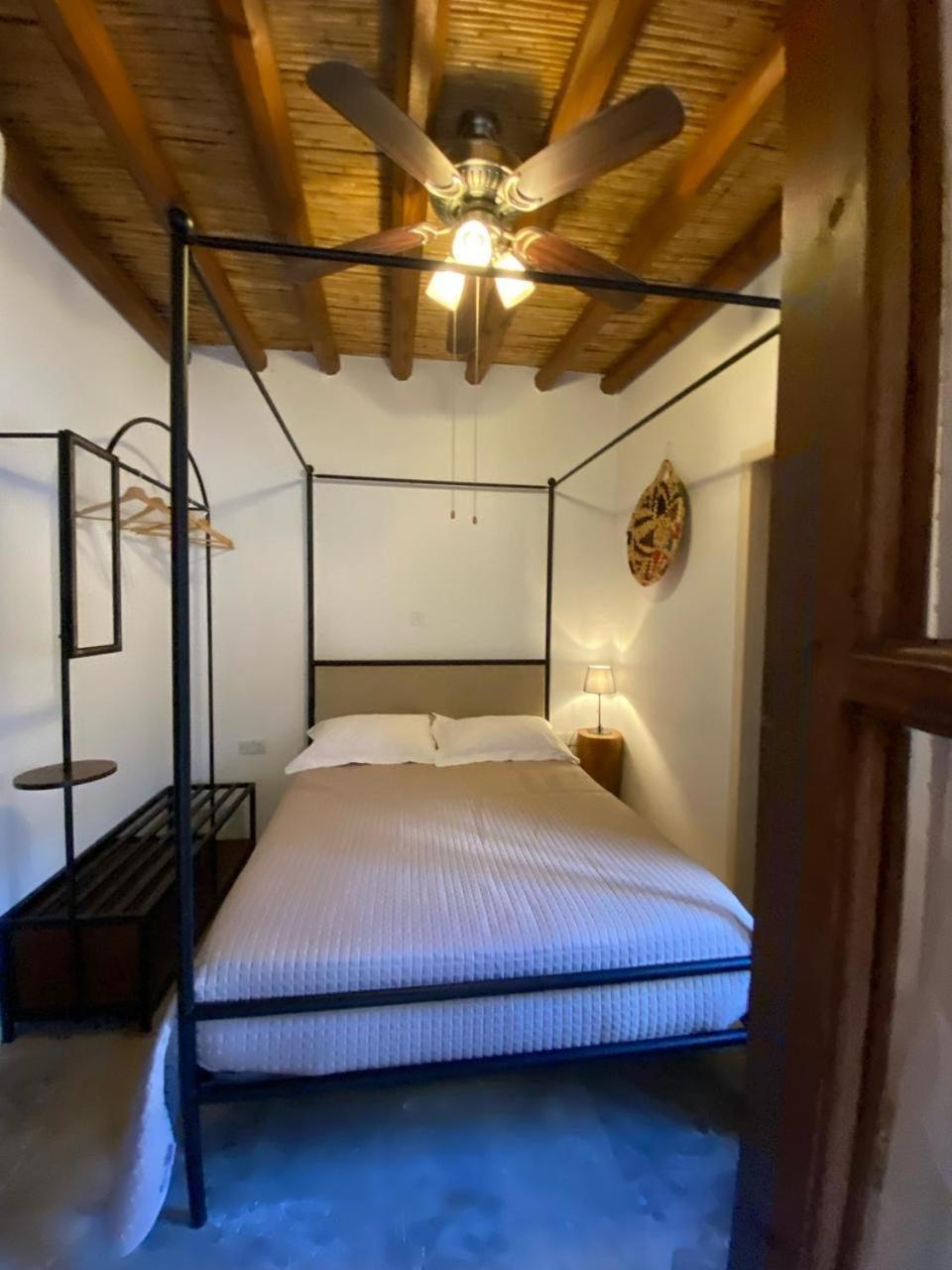 Spiti Calliope Kathikas Buitenkant foto